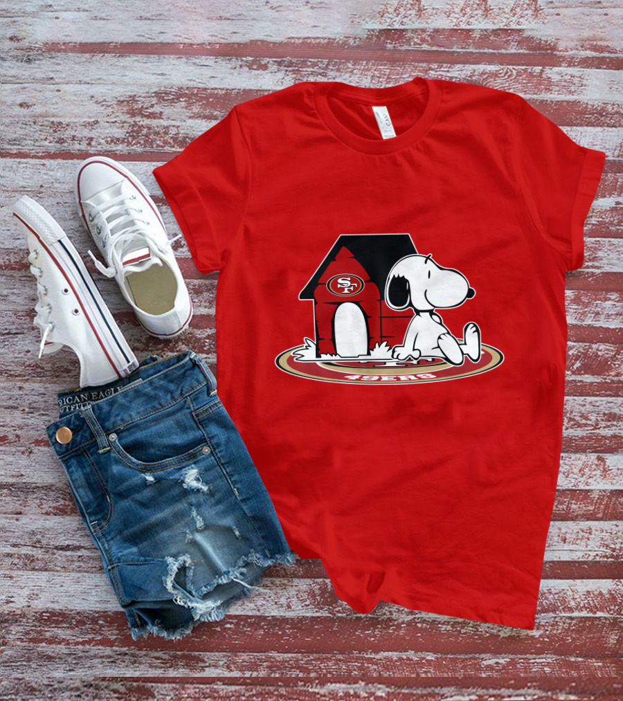 San Francisco 49ers Snoopy Fan Forever T-Shirt