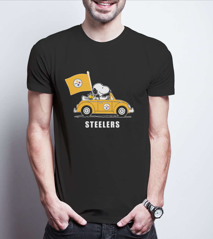 Pittsburgh Steelers Snoopy Driving Yellow Car With Flag T-Shirt