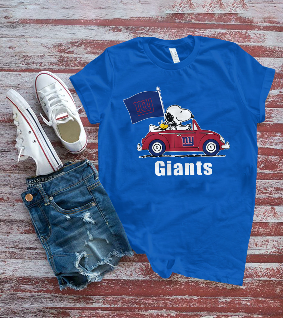 New York Giants Snoopy Driving With Woodstock And Flag T-Shirt