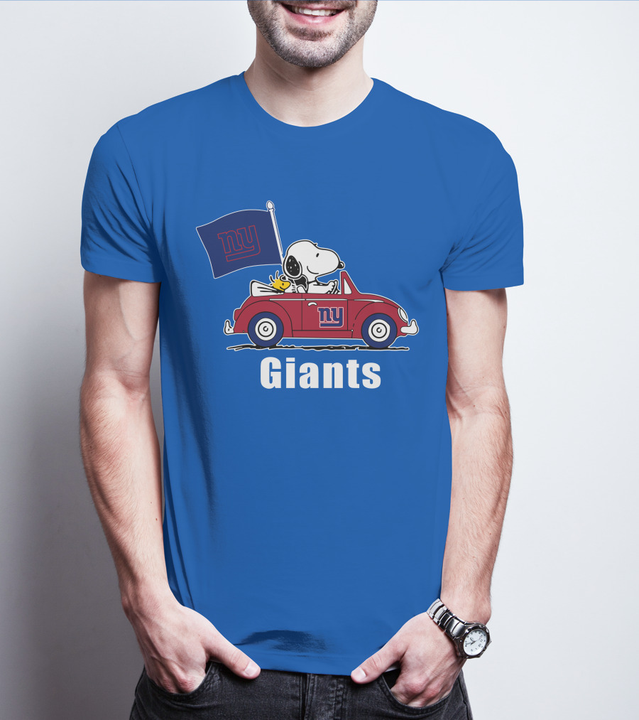 New York Giants Snoopy Driving With Woodstock And Flag T-Shirt
