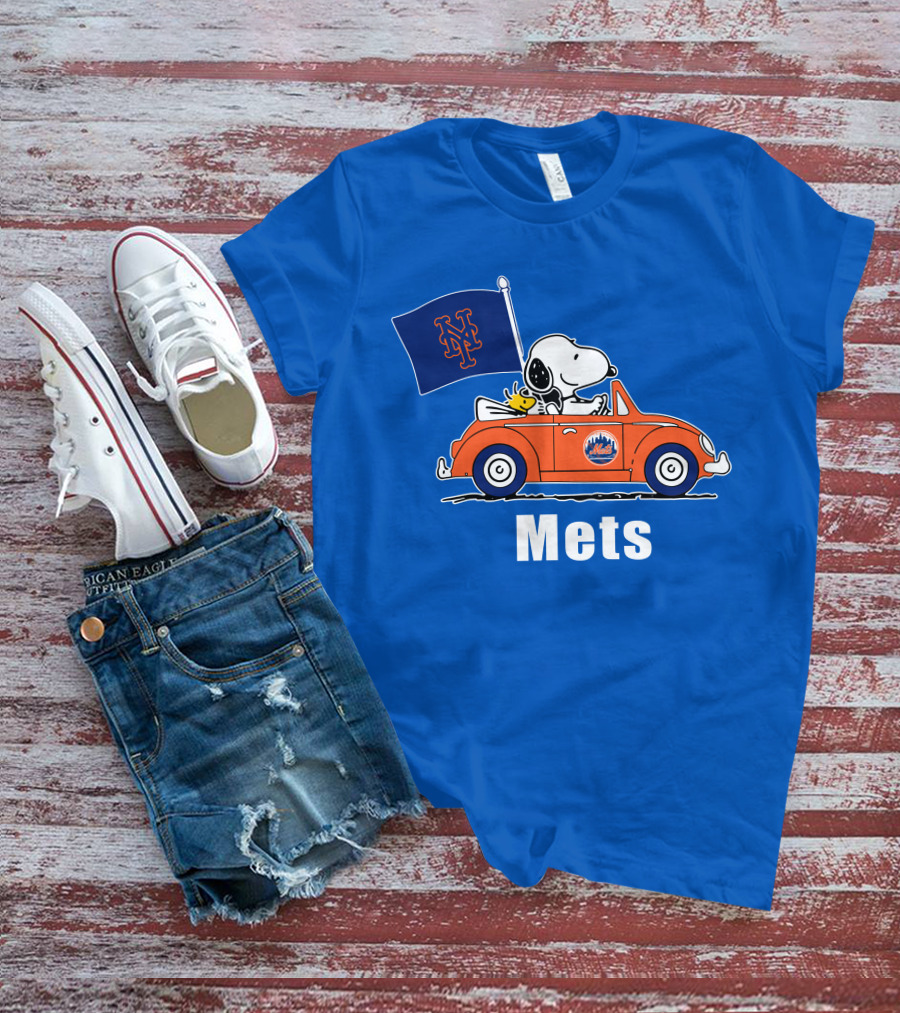 Mets Snoopy Driving With Woodstock And Flag T-Shirt