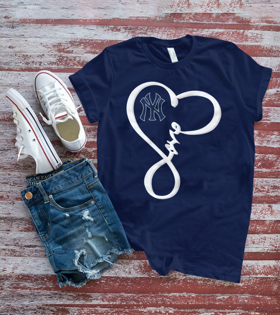 Yankees Love Heart T-Shirt