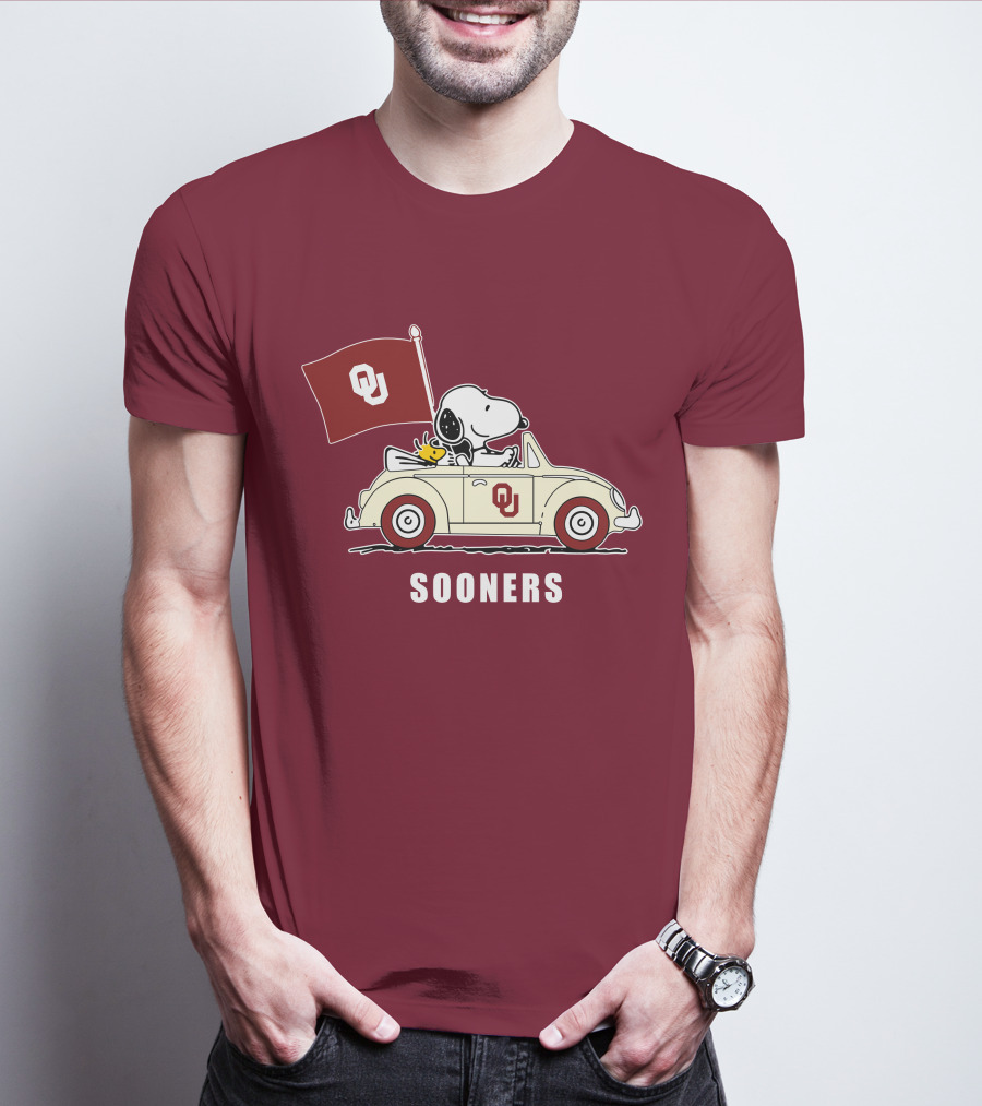 Snoopy Driving Oklahoma Sooners OU Flag Retro Car T-Shirt