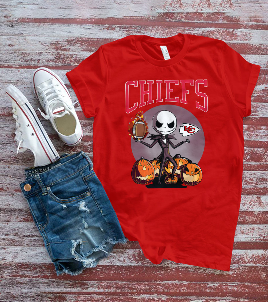 Kansas City Chiefs Jack Skellington Halloween Football Pumpkins T-Shirt