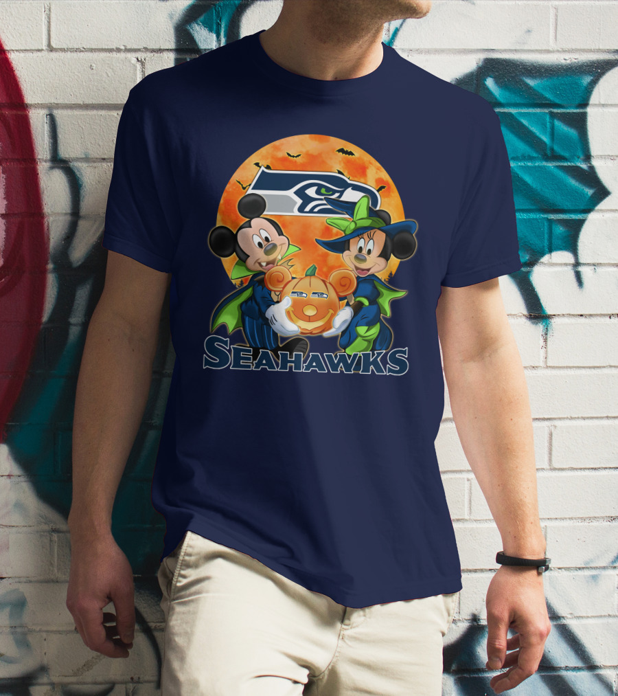 Seattle Seahawks Mickey Mouse And Minnie Mouse Halloween Pumpkin T-Shirt