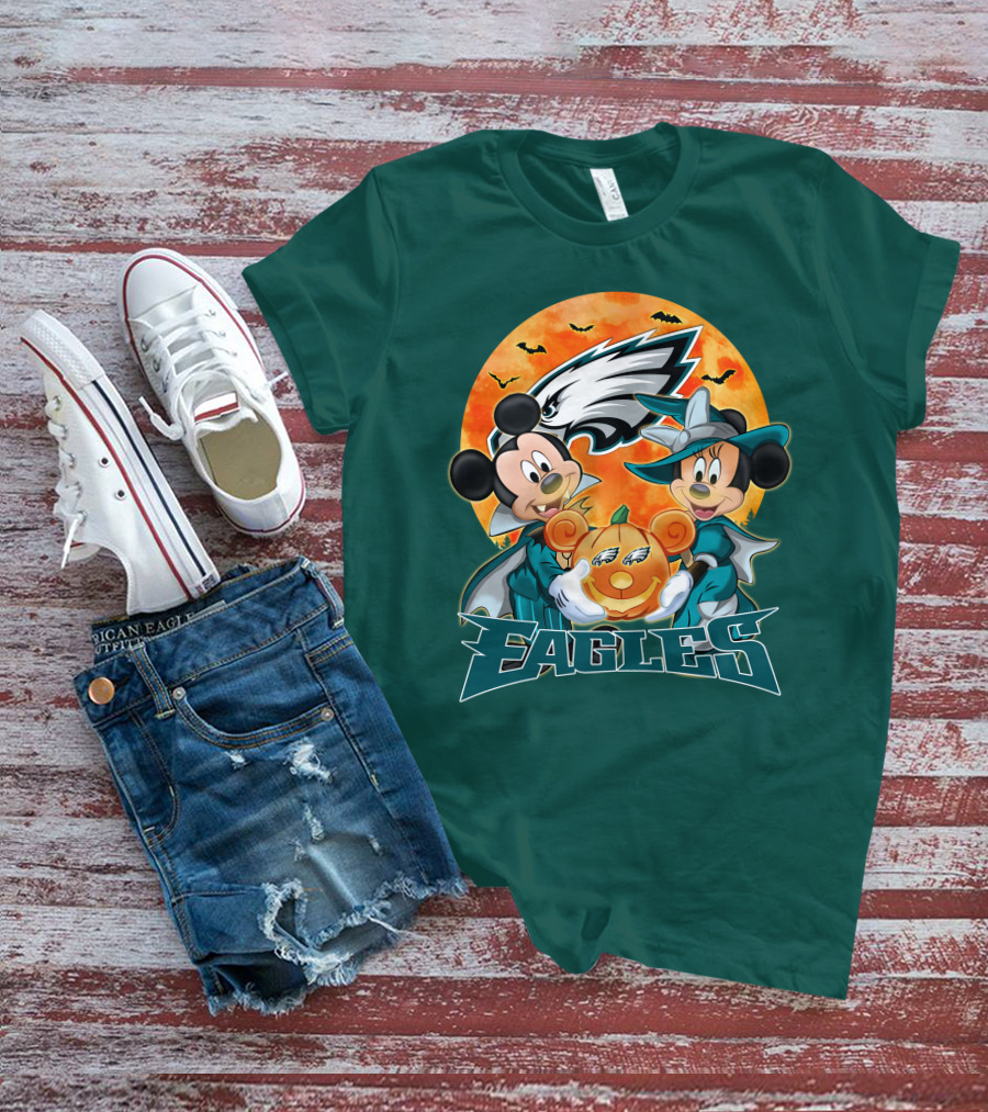 Philadelphia Eagles Mickey And Minnie Halloween Pumpkin T-Shirt