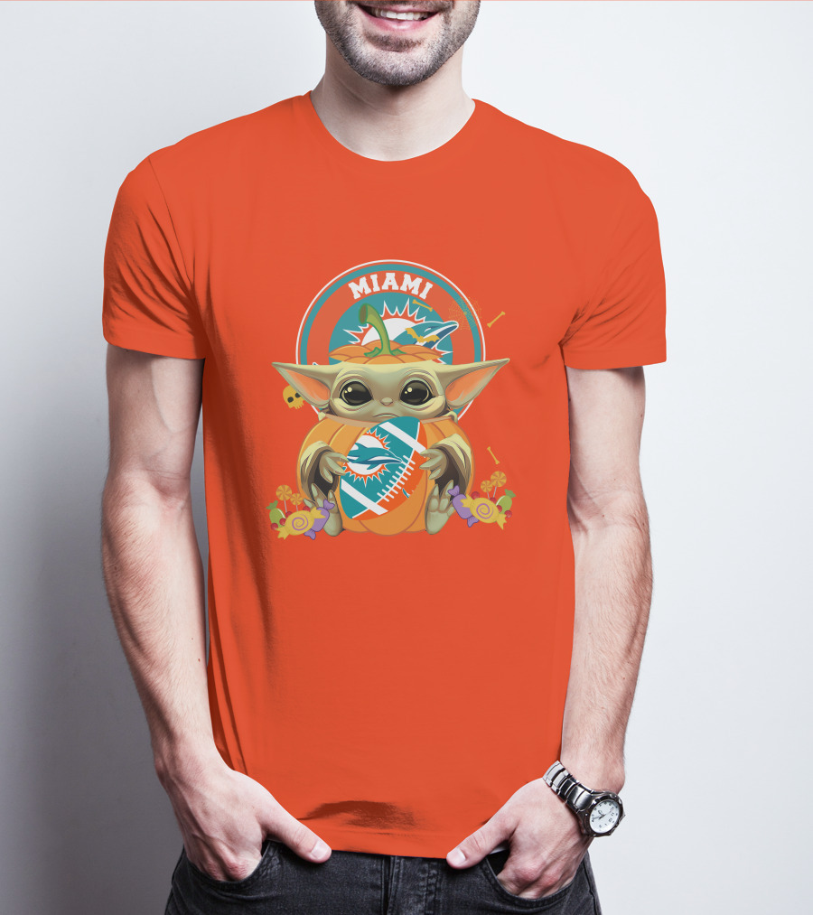 Halloween Pumpkin Baby Yoda Miami Dolphins Hug Football Candy Skulls T-Shirt