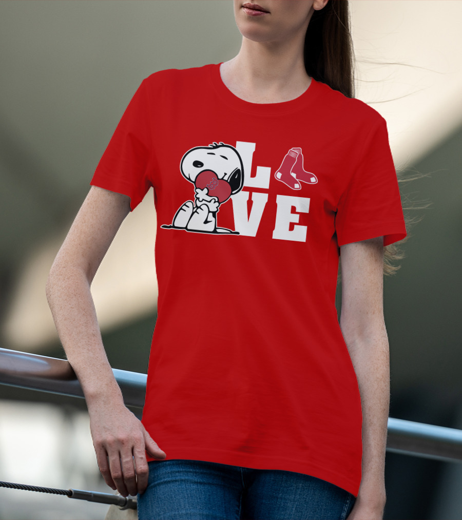 Snoopy Love Boston Red Sox Heart Peanuts Baseball Fan T-Shirt