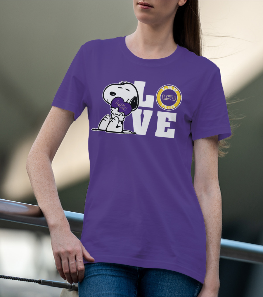 Snoopy Love LSU Tigers LSU T-Shirt