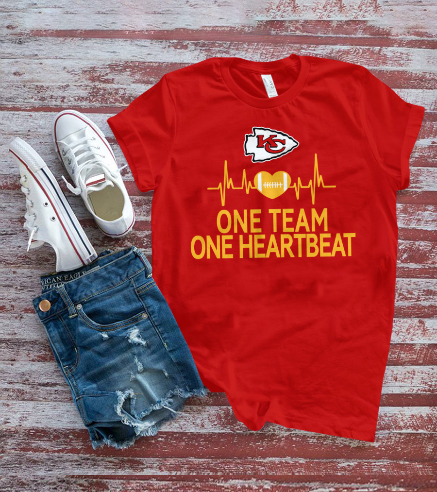 Kansas City Chiefs KC Logo Heartbeat Football One Team One Heartbeat T-Shirt