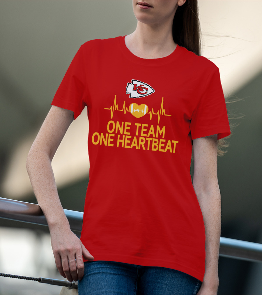 Kansas City Chiefs KC Logo Heartbeat Football One Team One Heartbeat T-Shirt
