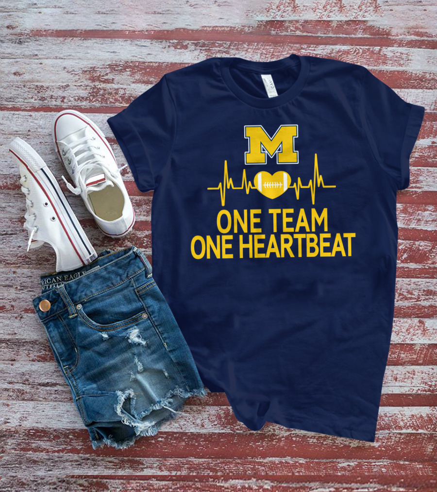 M Michigan Wolverines Football One Team One Heartbeat T-Shirt
