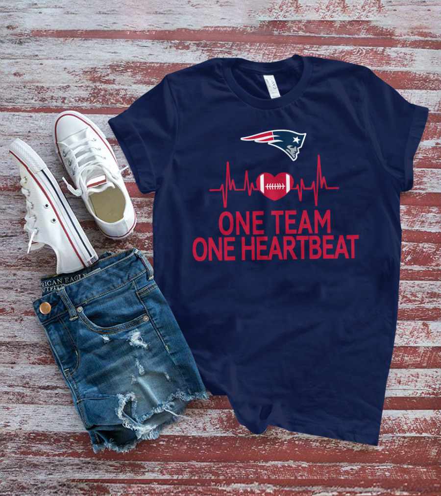 New England Patriots Logo One Team One Heartbeat Football Heartbeat Line T-Shirt