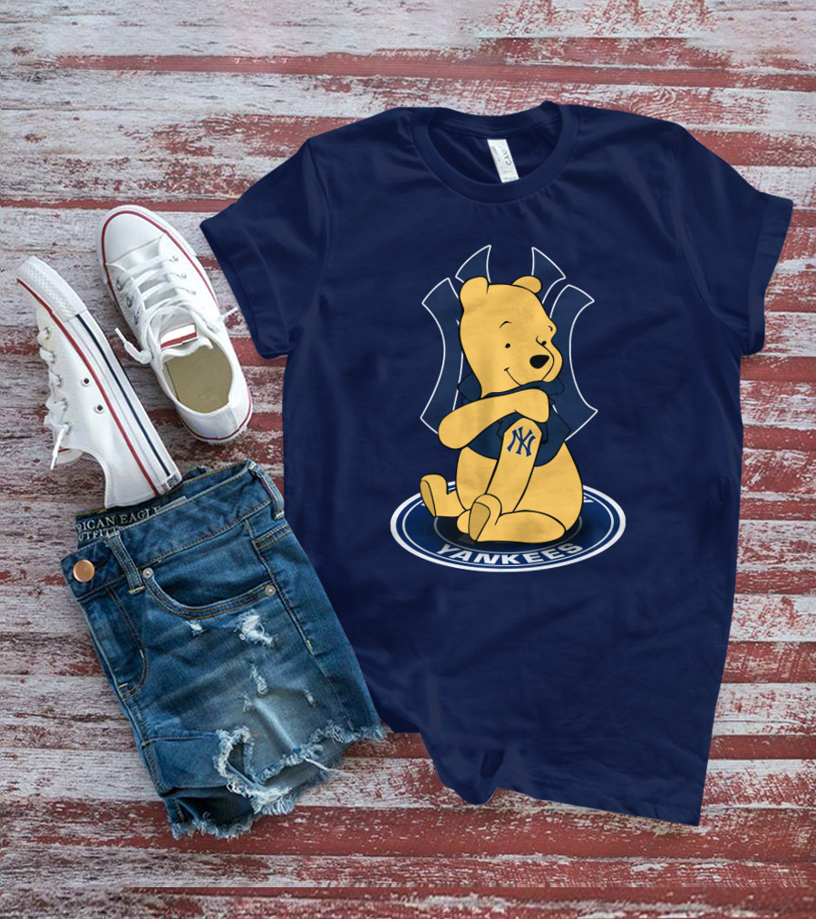 New York Yankees Winnie The Pooh Yankees Logo T-Shirt
