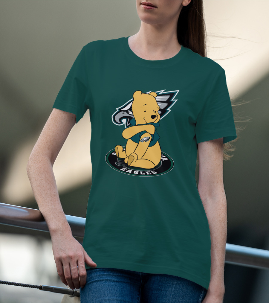 Philadelphia Eagles Winnie The Pooh Sitting In Front Of Team T-Shirt