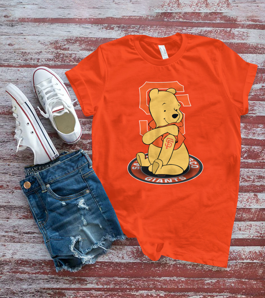 San Francisco Giants Winnie The Pooh Sitting With SF T-Shirt