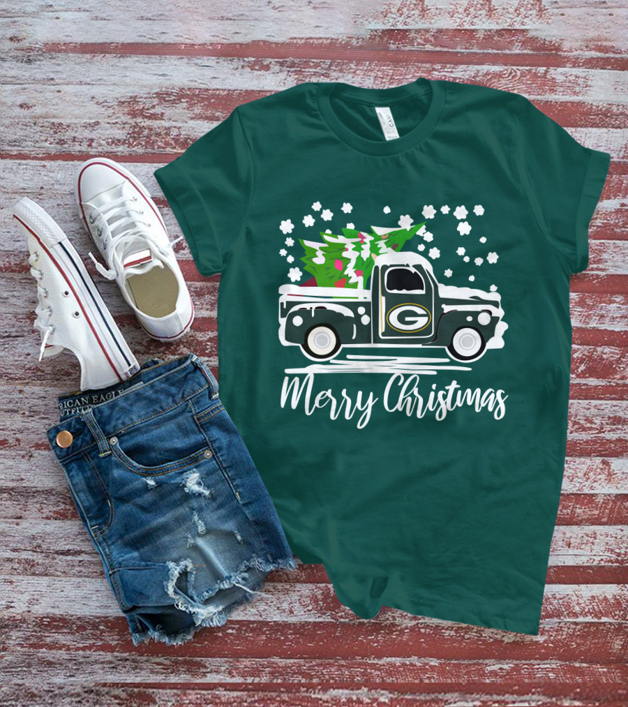Green Bay Packers Vintage Truck With Christmas Tree Merry Christmas T-Shirt