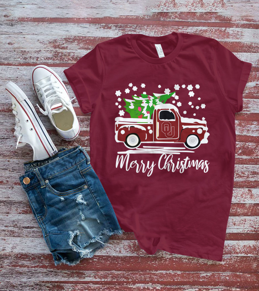 Merry Christmas Oklahoma Sooners Vintage Truck With Tree T-Shirt