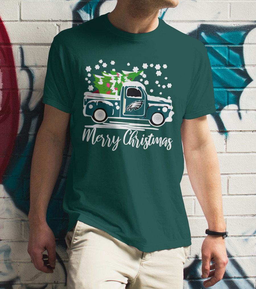 Merry Christmas Philadelphia Eagles Vintage Car Snowflakes T-Shirt
