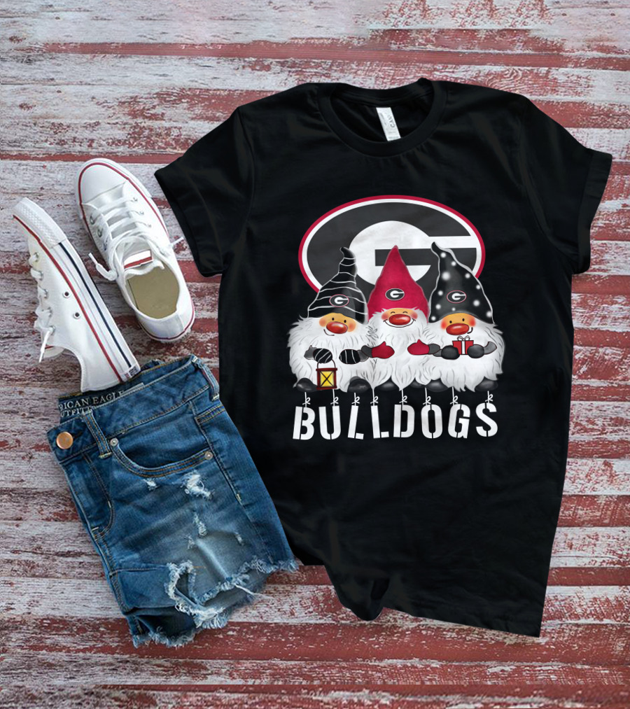 Georgia Bulldogs Merry Christmas Happy Holidays Gnomes T-Shirt