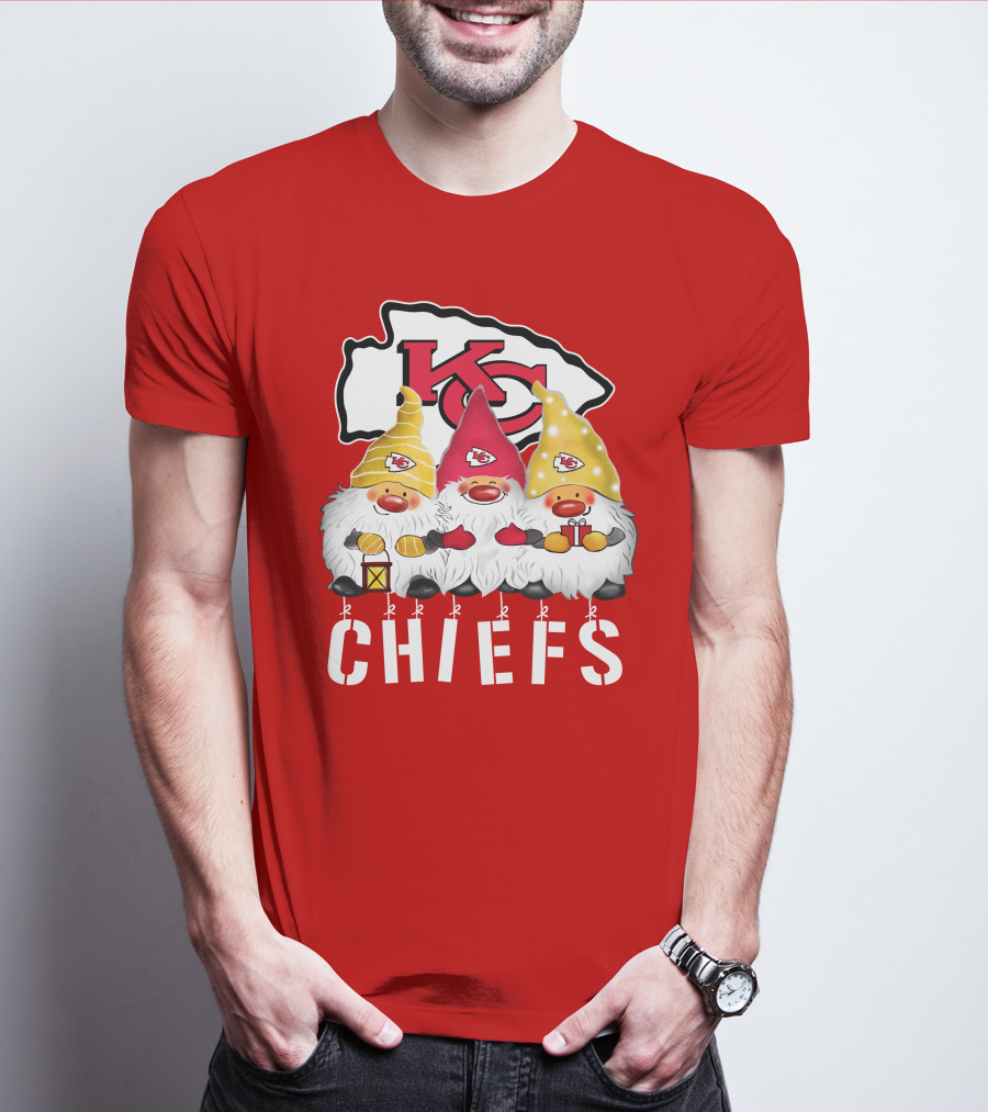 Kansas City Chiefs Merry Christmas Happy Holidays Gnomes T-Shirt
