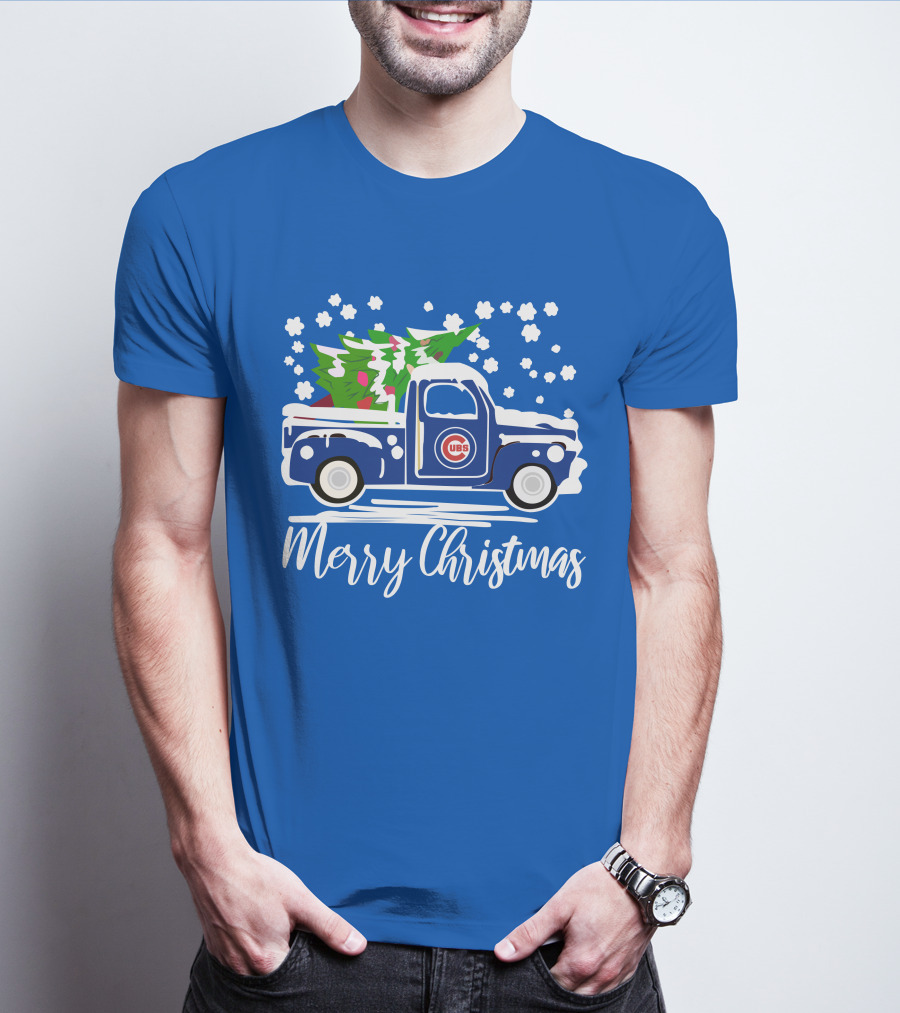 Chicago Cubs Merry Christmas Vintage Truck With Snow And Tree T-Shirt