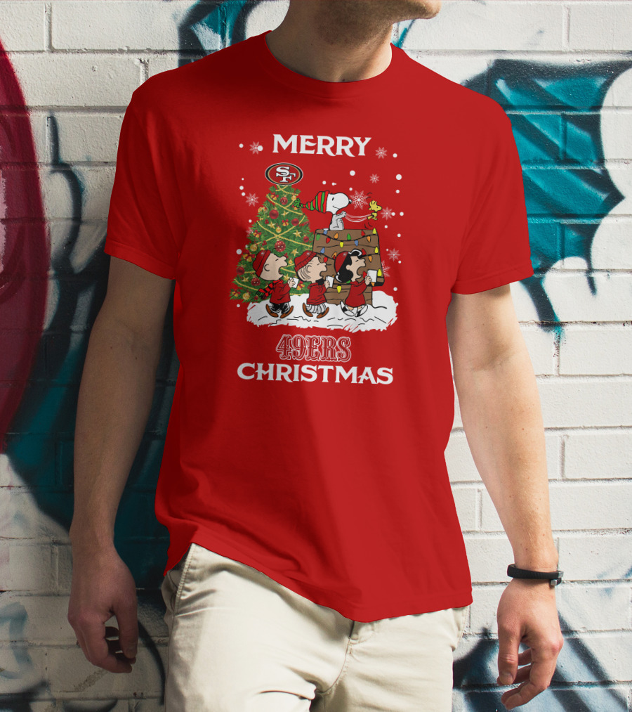 Merry 49ers Christmas San Francisco Peanuts Christmas Tree T-Shirt