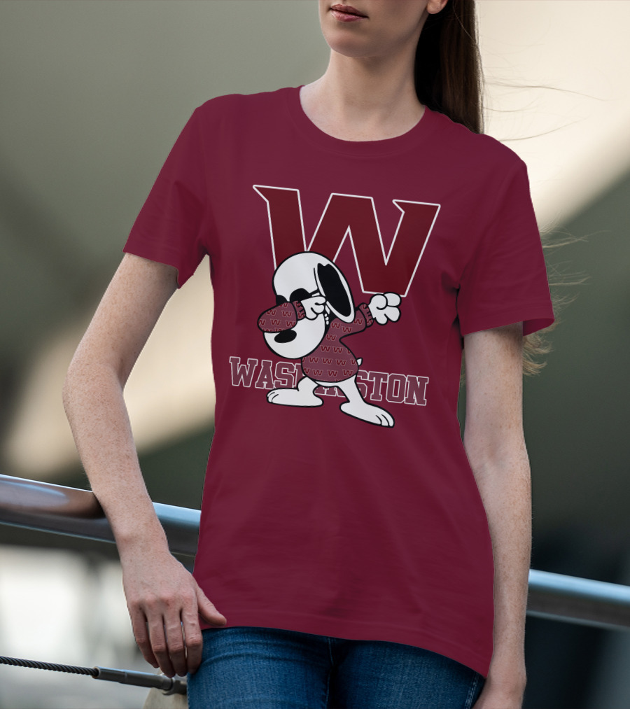 Washington Snoopy Dabbing With W T-Shirt