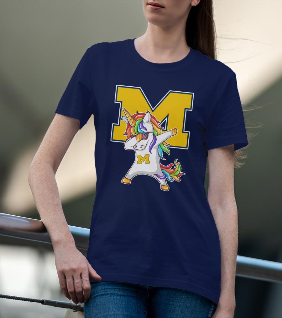 Michigan Wolverines Unicorn Dabbing M T-Shirt