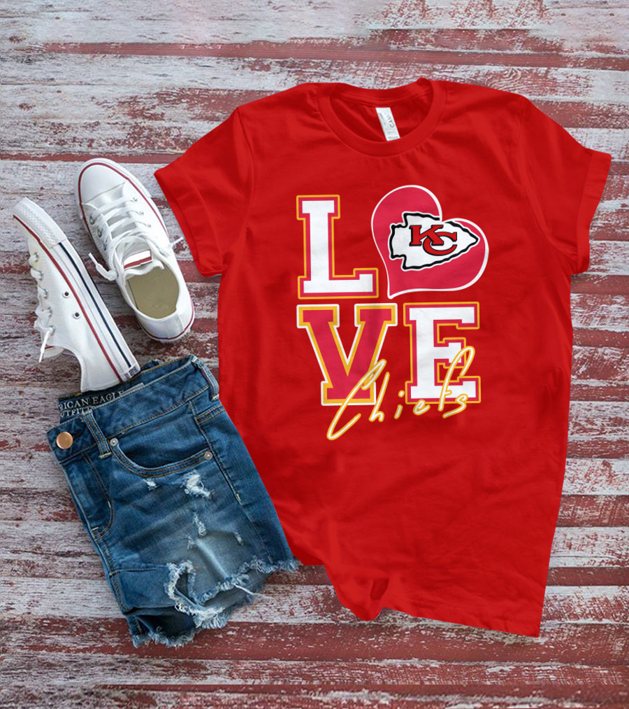 LOVE Chiefs KC Arrowhead Heart T-Shirt