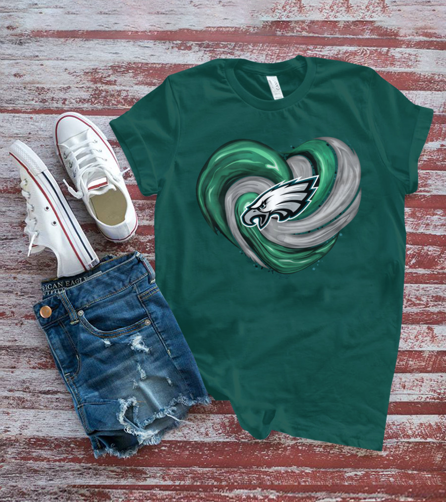 Philadelphia Eagles Heart Swirl T-Shirt