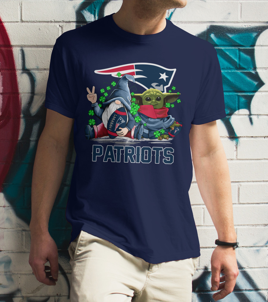 Leprechauns Gnomes Baby Yoda New England Patriots Football Icons T-Shirt