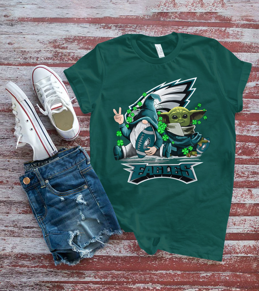 Philadelphia Eagles Leprechauns Gnomes Baby Yoda Hug Football T-Shirt