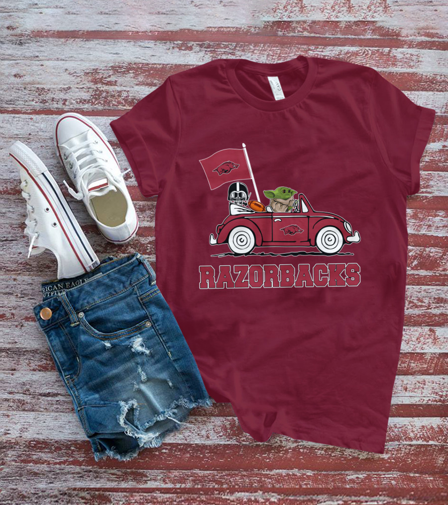 Arkansas Razorbacks Darth Vader Baby Yoda Driving Star Wars Car T-Shirt