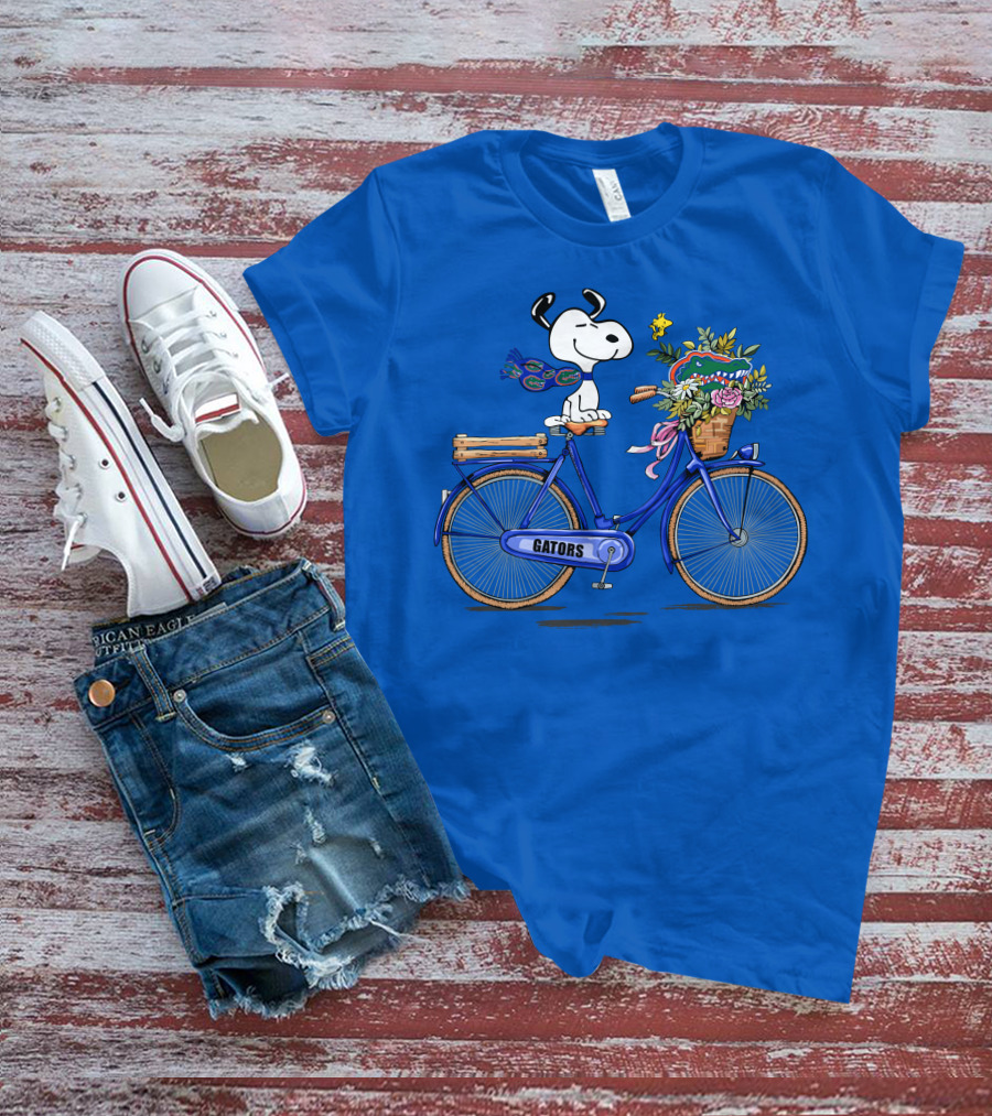 Snoopy Riding Gators Bike With Florida Gators Logo And Basket Of Flowers T-Shirt