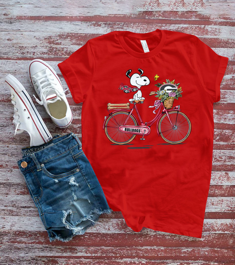 Georgia Bulldogs Snoopy Riding Bike With Flowers T-Shirt