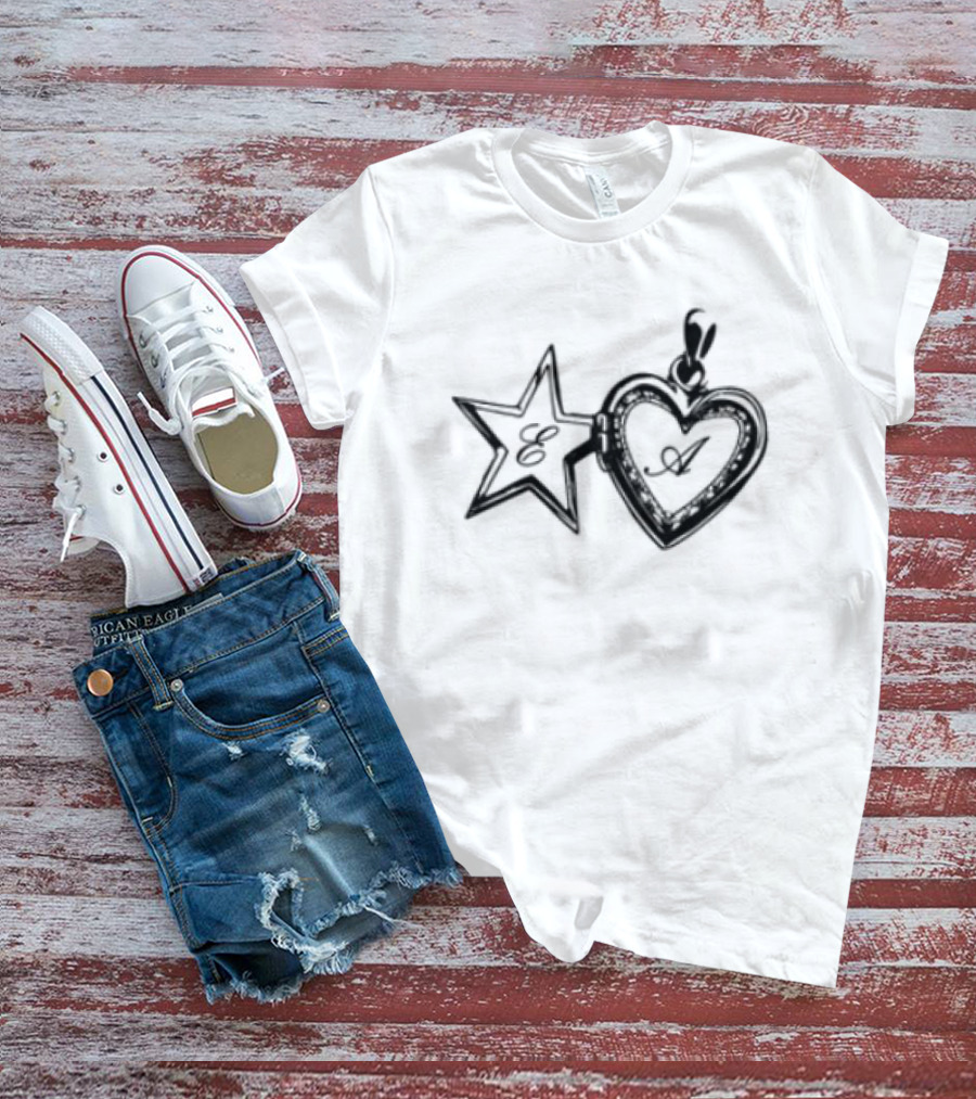 Eileen Alister The Locket Heart And Star Charm T-Shirt