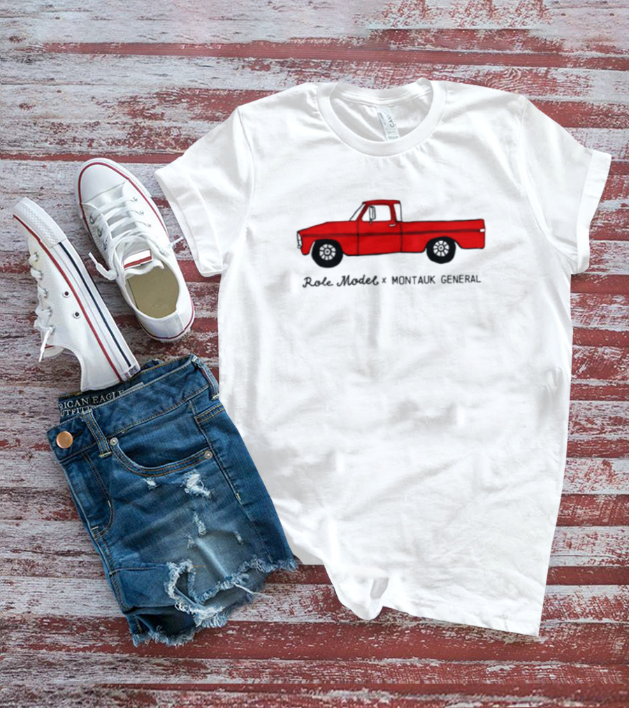 Montauk General X Role Model Red Pickup Truck Vintage Style T-Shirt