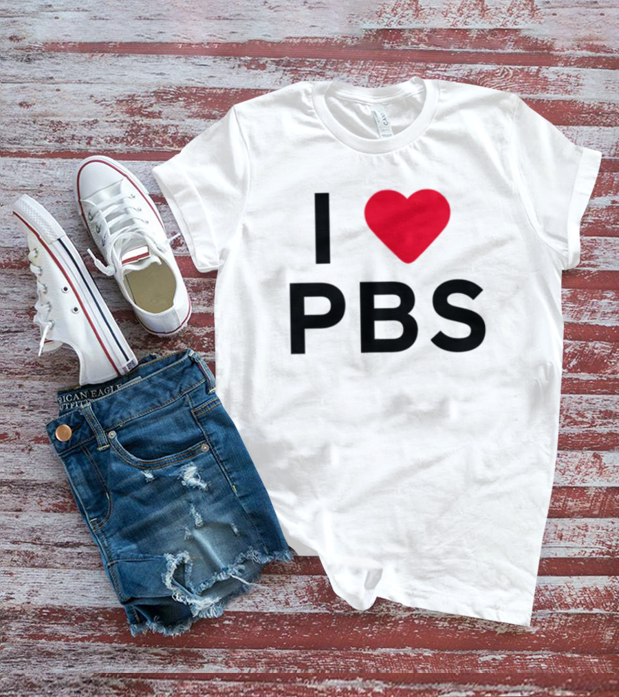 I Love PBS Classic Logo Heart Icon Fan Favorite T-Shirt