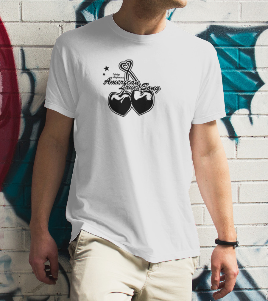 Momoboyd Crossbones Hearts Skeleton Keys Kisses T-Shirt