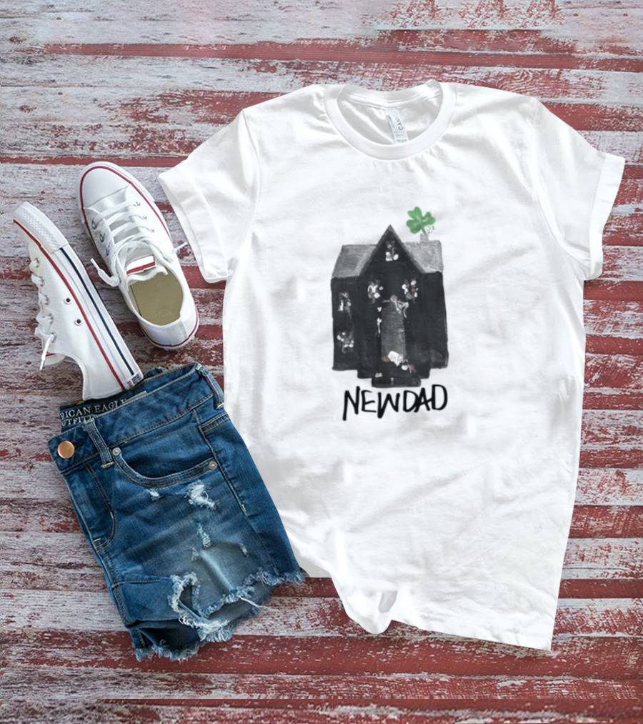 Newdad Altar House With Green Shamrock T-Shirt