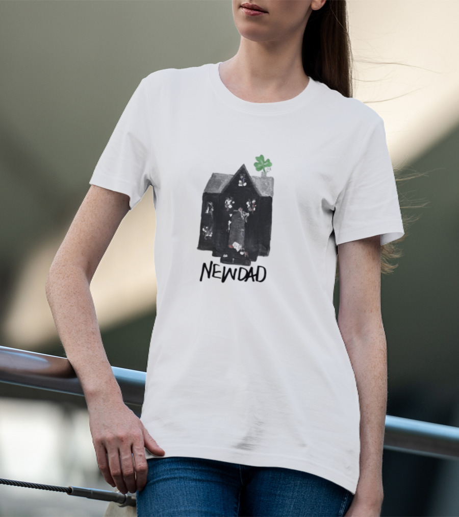 Newdad Altar House With Green Shamrock T-Shirt