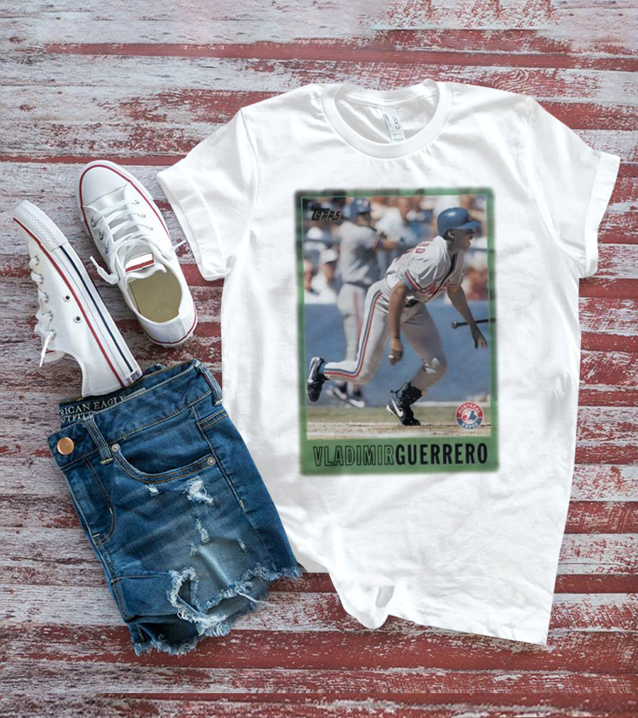 Montreal Expos Vladimir Guerrero MLB Topps Baseball Card T-Shirt