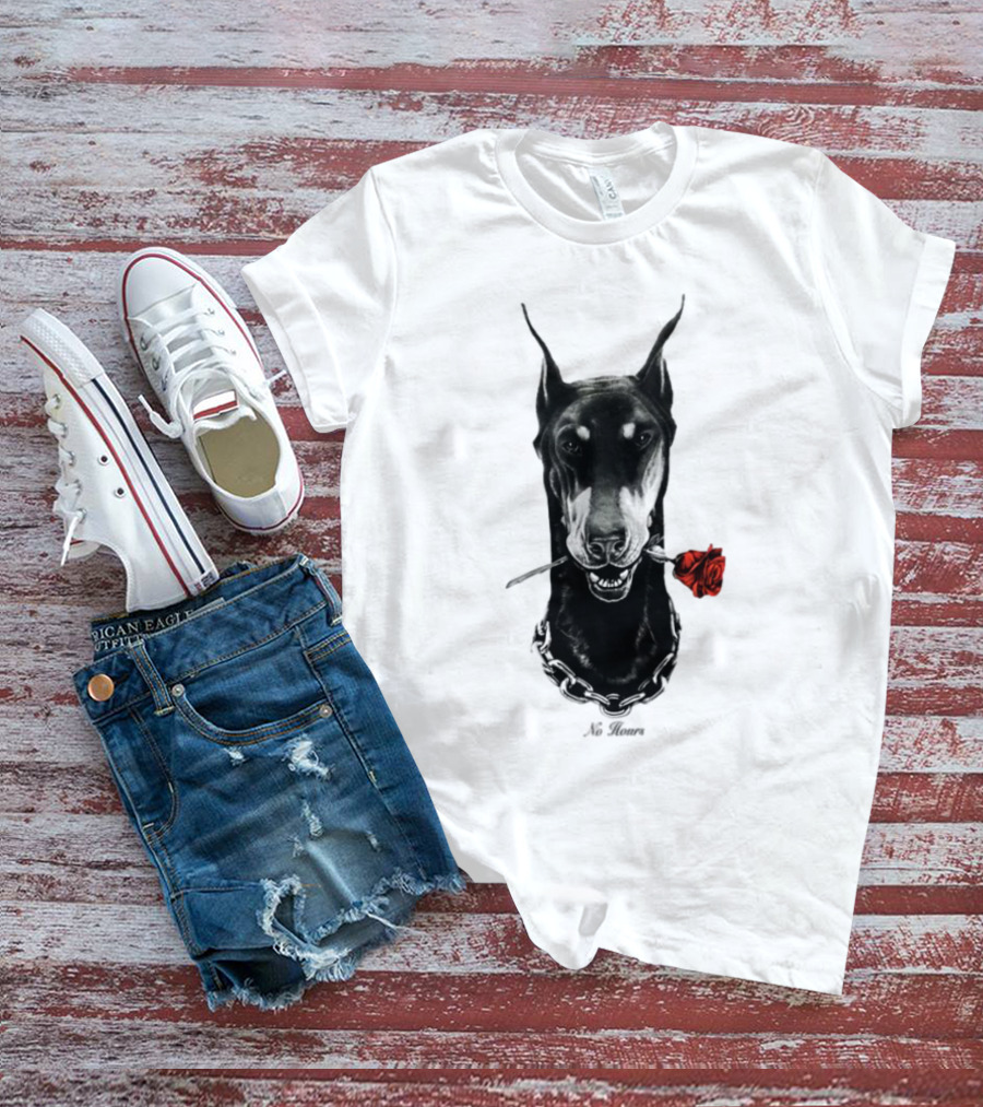 Doberman No Hours Red Rose Chain T-Shirt