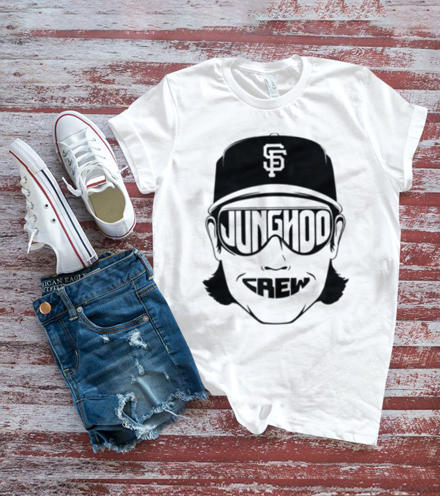 Jung Hoo Crew 2025 Baseball Cap And Sunglasses Design T-Shirt