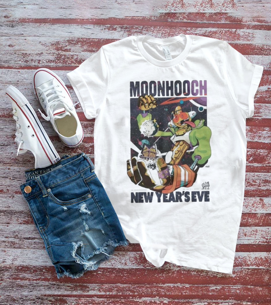 Moon Hooch New Year’s Eve 2025 Space Robot Adventure At The Sitz T-Shirt
