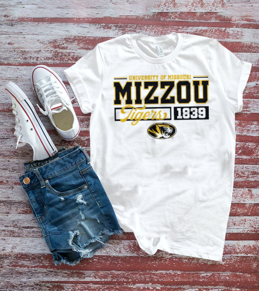 Tigers University Of Missouri Mizzou 1839 Oval Tiger Head T-Shirt