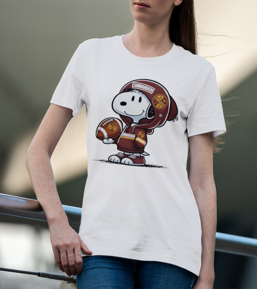 Snoopy In Commanders With Football Washington 1932 W T-Shirt