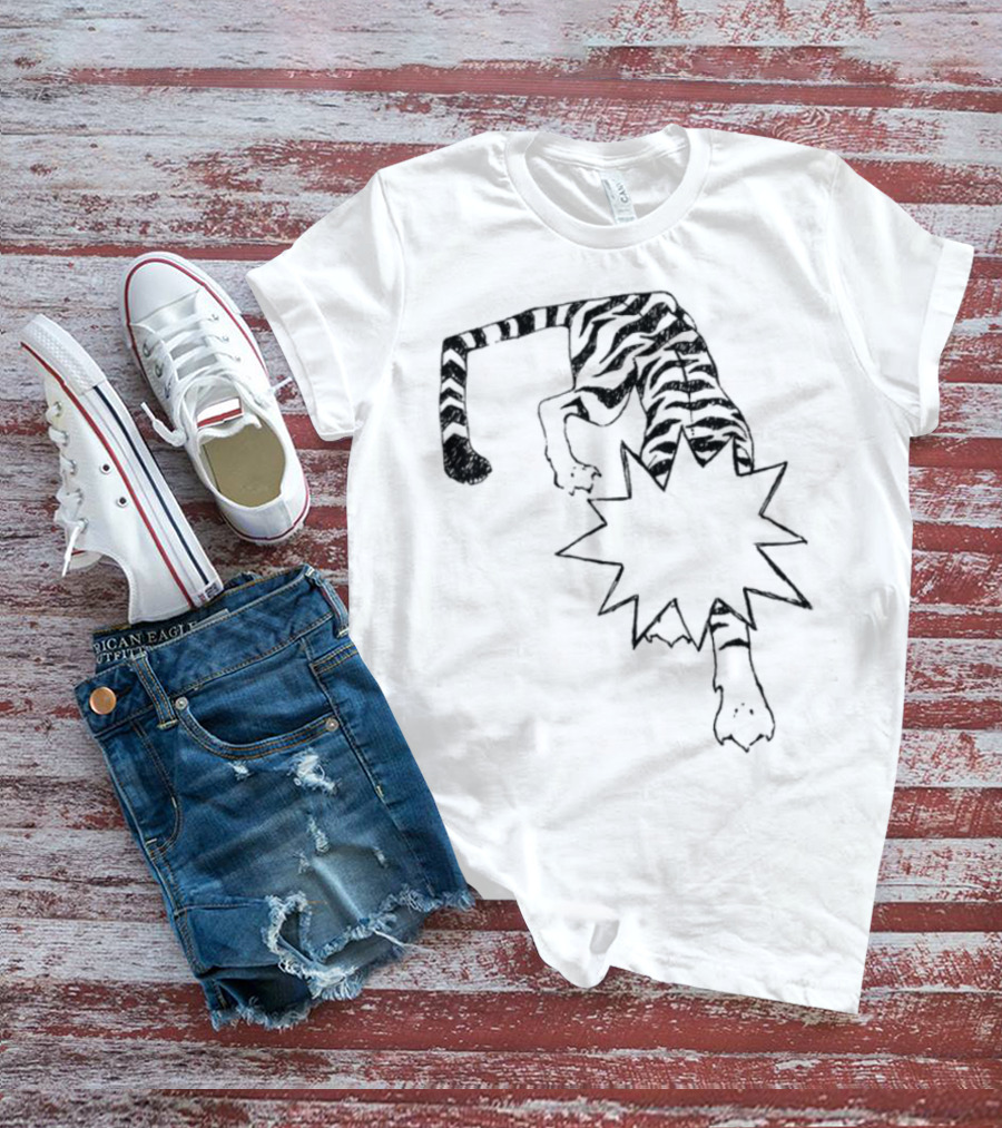 Cody Guaranteedaudio Tiger Illustration Black And White Dynamic Pouncing Feline With Bold Outline T-Shirt