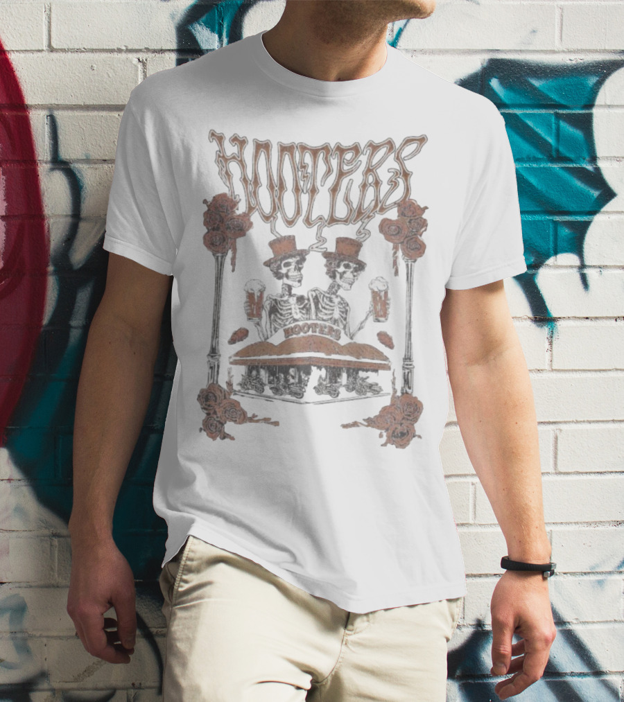 Hooters Skeletons With Top Hats And Beers Roses T-Shirt